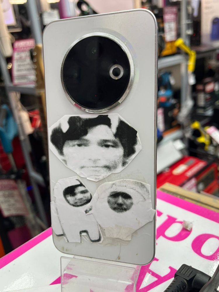 Мобильный телефон Tecno Spark 30C 4/128