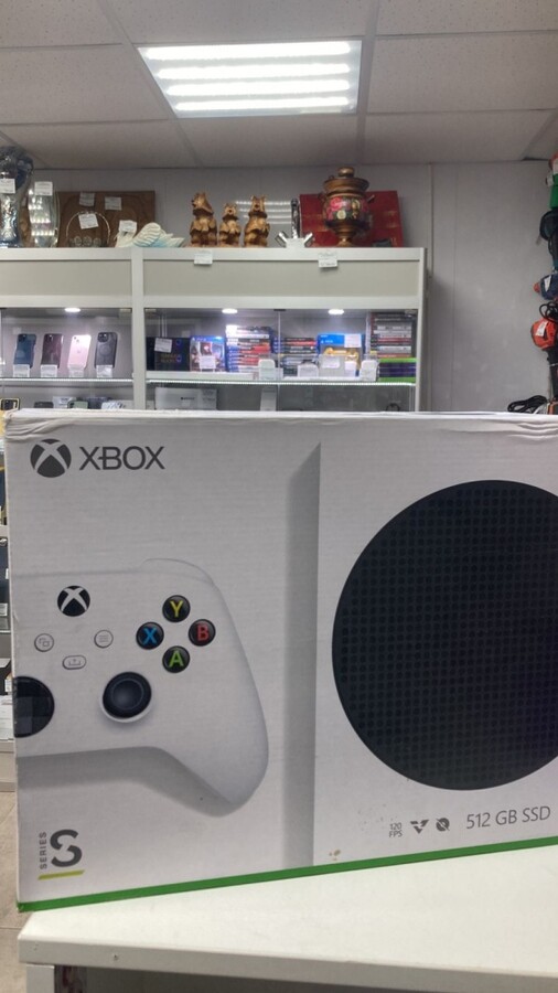 Игровая приставка XBOX Series S