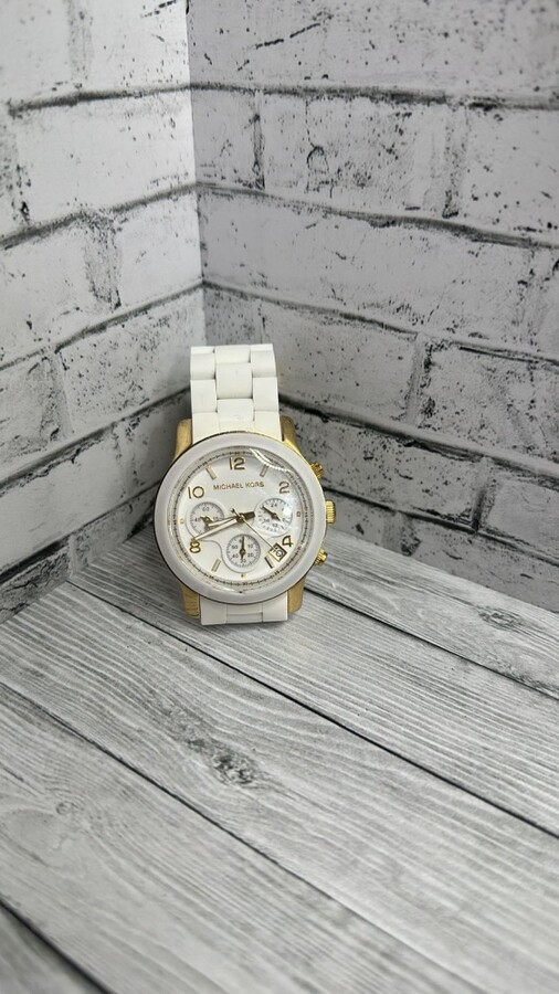 Часы Michael Kors