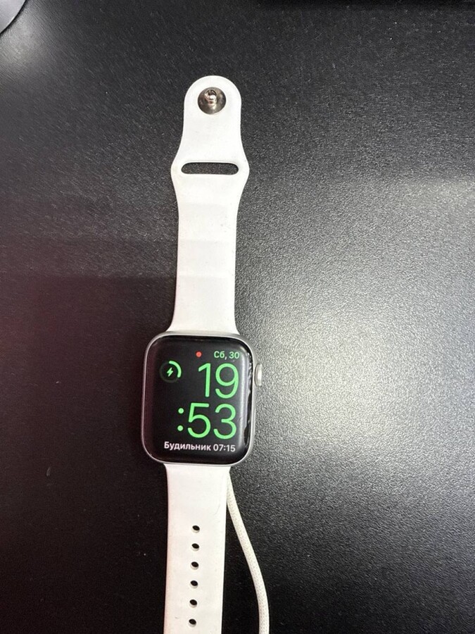 Часы Apple WATCH SE 2020 44MM