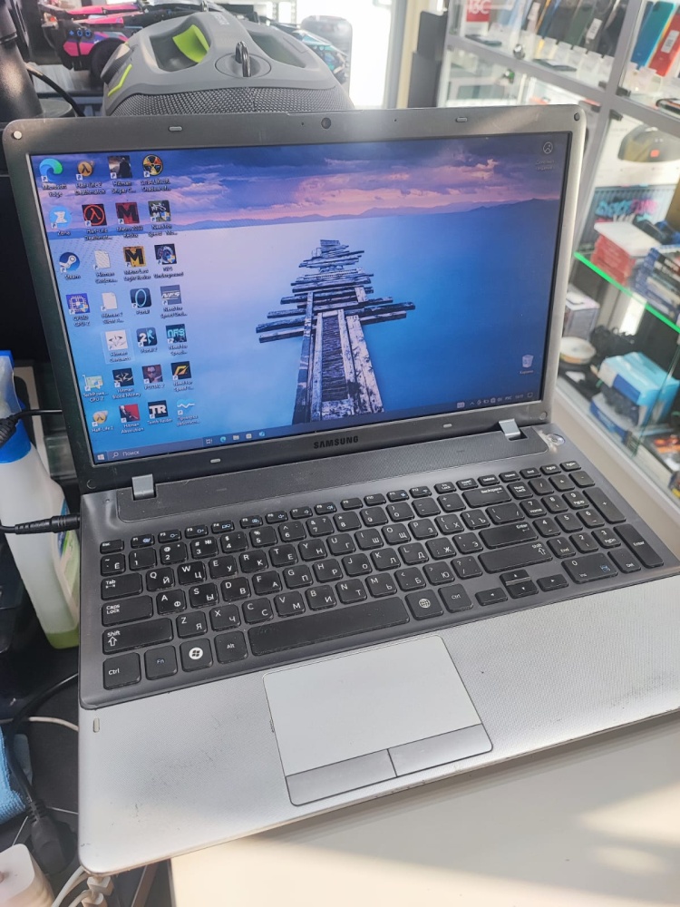 Ноутбук Samsung