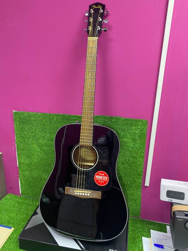 Гитара Desing Fender Classic