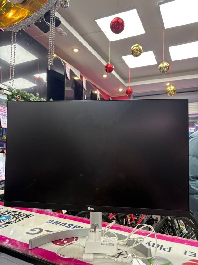 Монитор LG 24MK600M