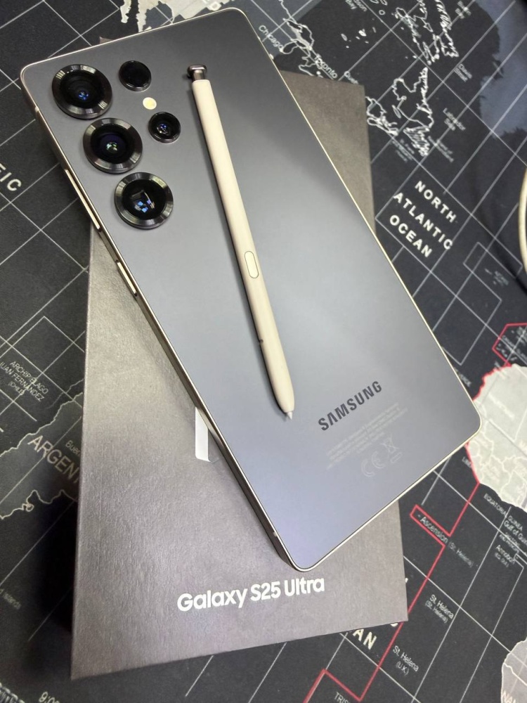 Смартфон Xiaomi Redmi 14 PRO