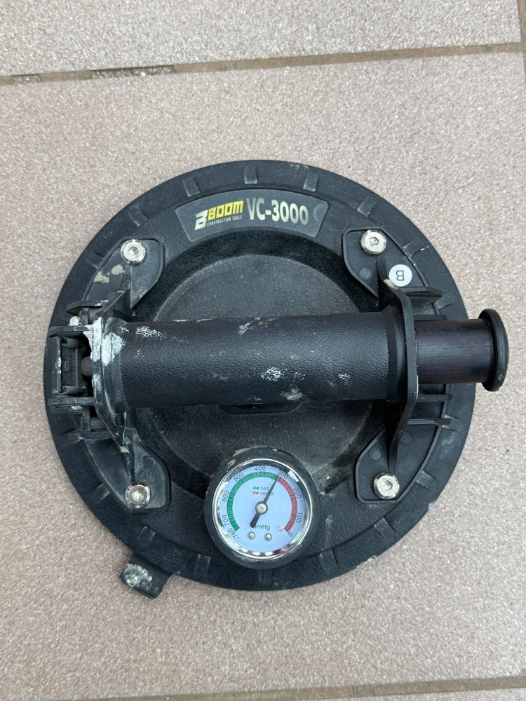 Вакуумная присоска для стекла и плитки 200мм