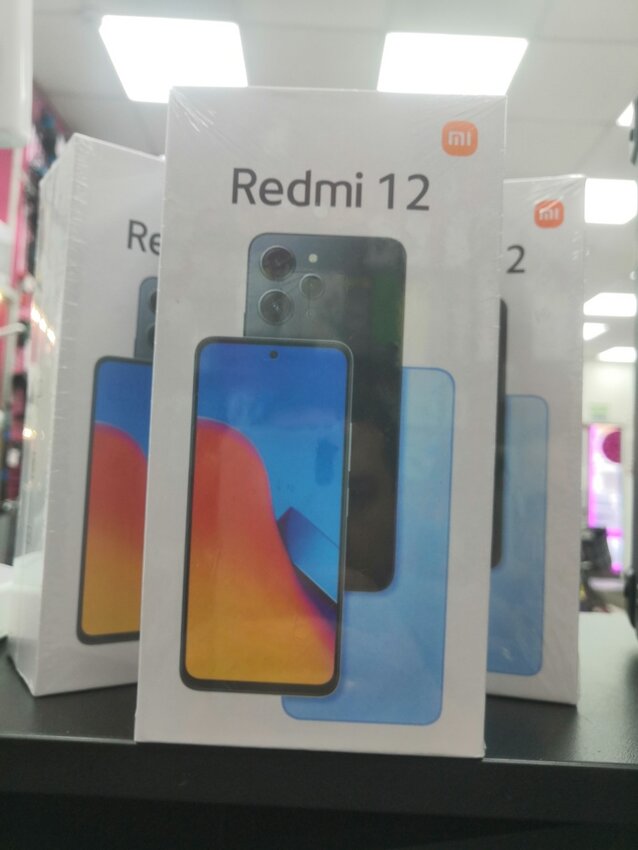 Смартфон Xiaomi Redmi 12 8/256