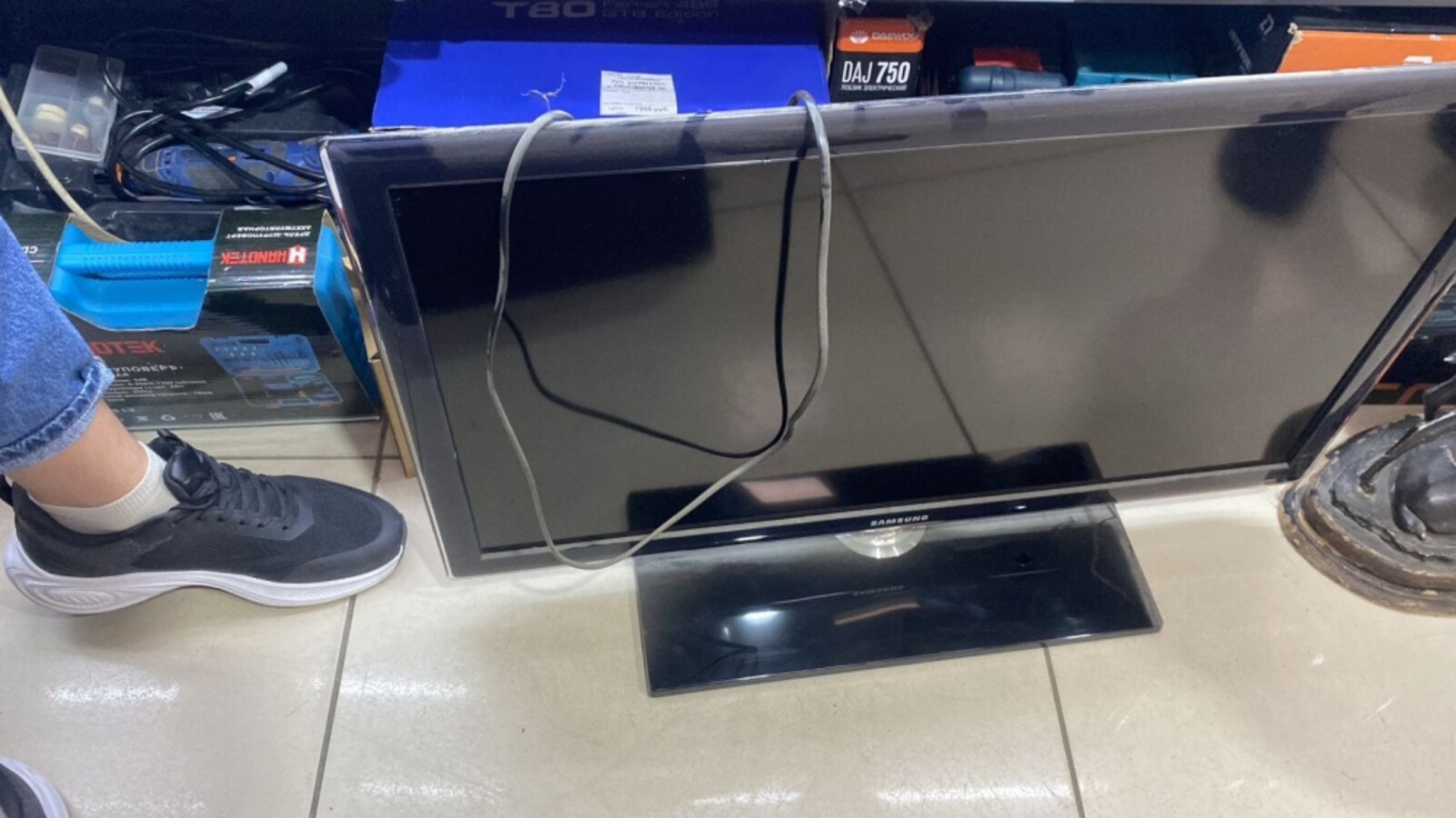 Телевизор Samsung