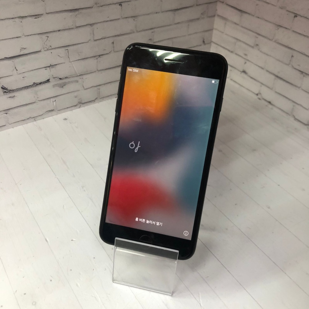 Смартфон iPhone 7+ 32Gb