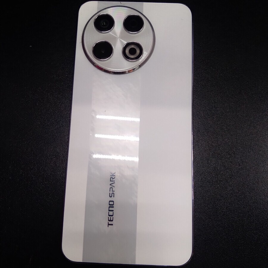 Мобильный телефон Tecno spark 30 pro 8/256