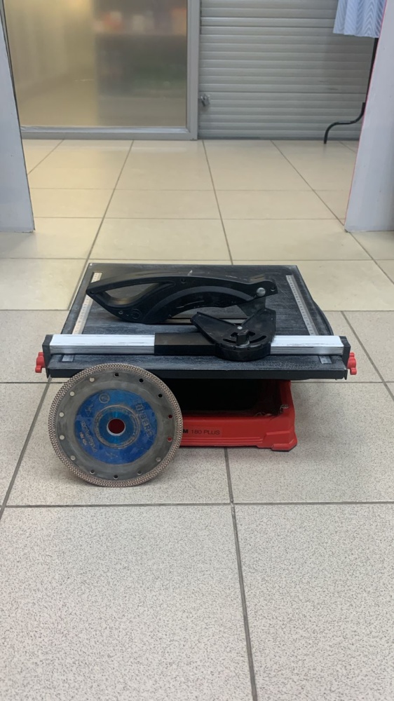 Плиткорез Fubag Fm180 plus