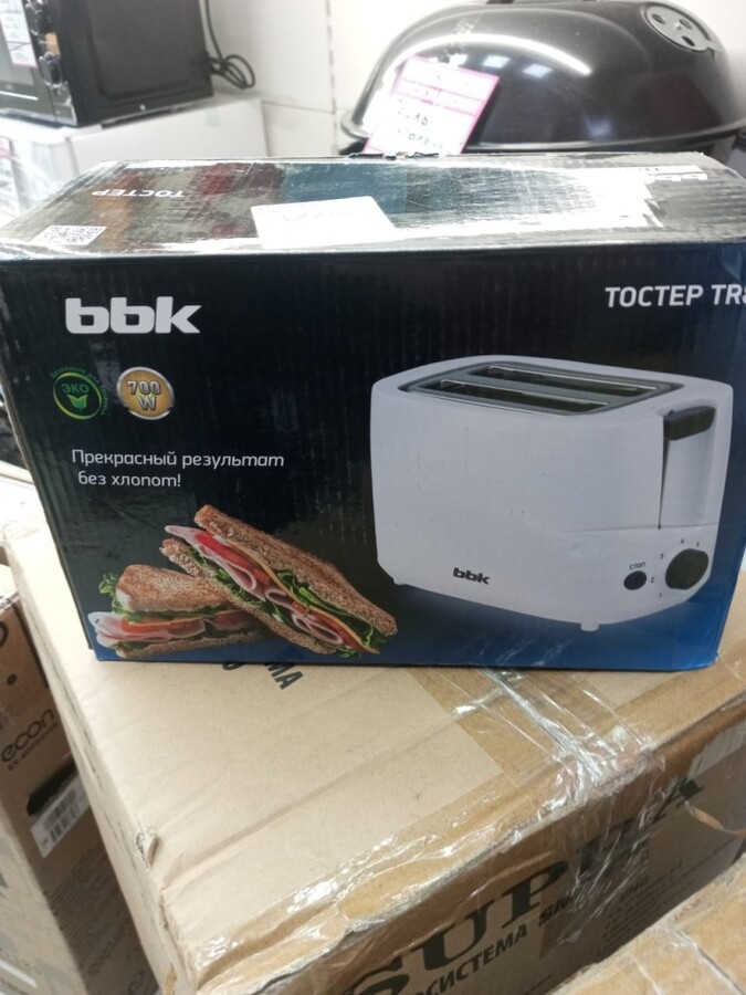 Тостер BBK tr82