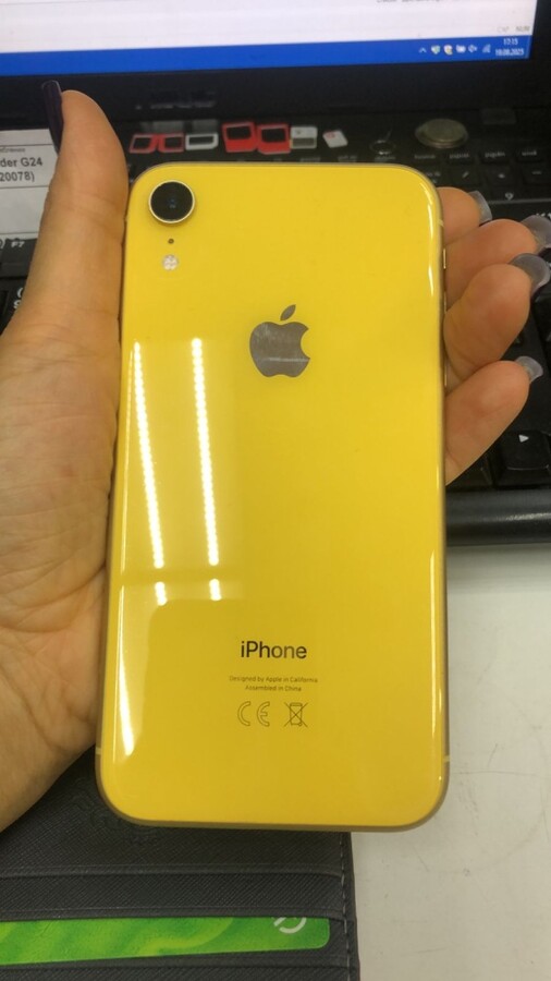 Смартфон iPhone XR 128 Gb