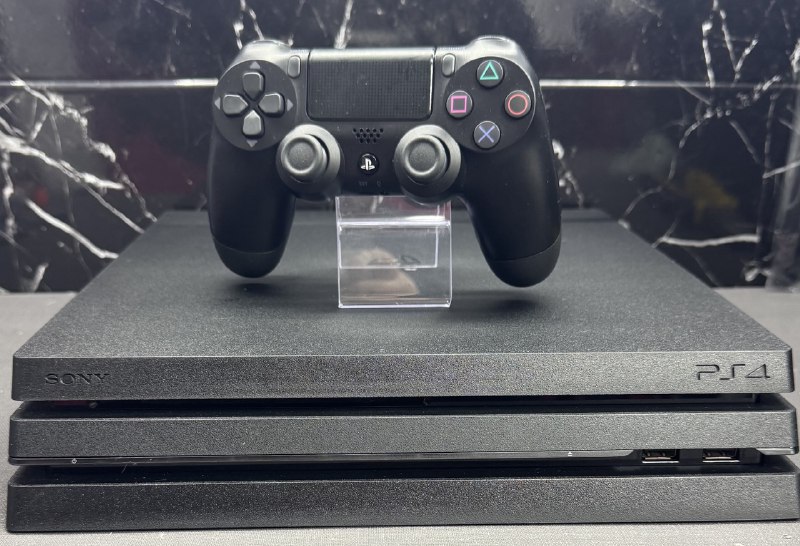 Игровая приставка Sony PlayStation 4 PRO