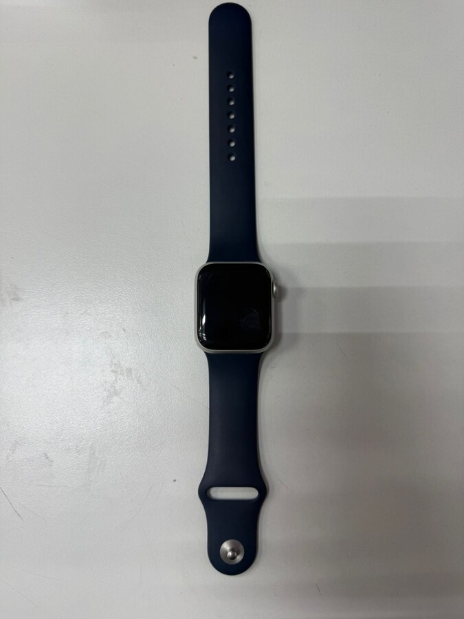 Часы Apple se 2022