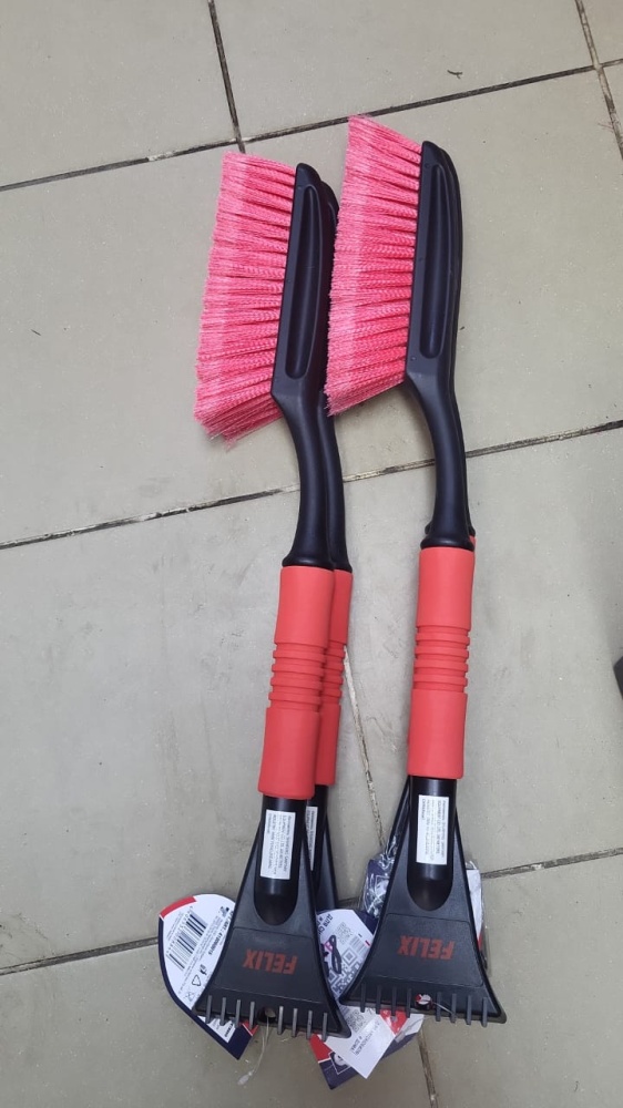 Щетка для снега FELIX