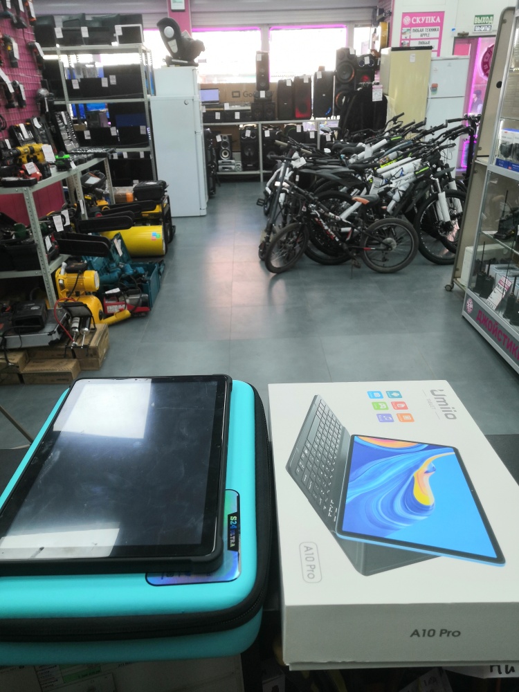 Планшет Umiio