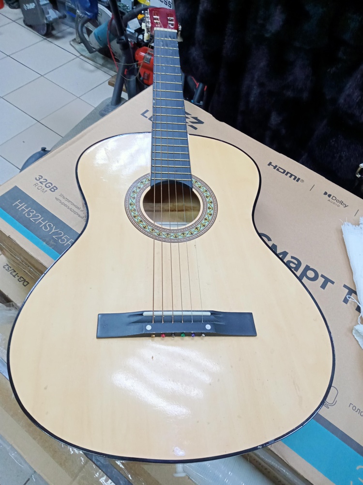 Гитара DENN DCG390