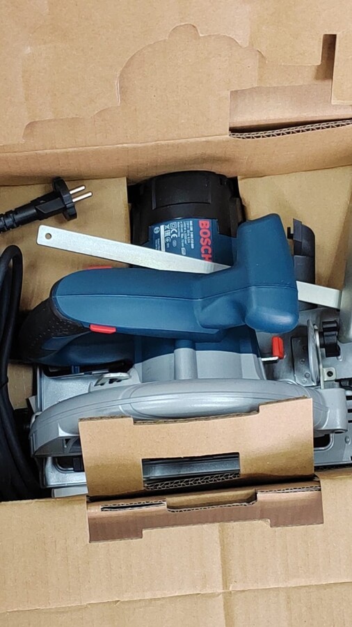 Циркулярная пила bosh