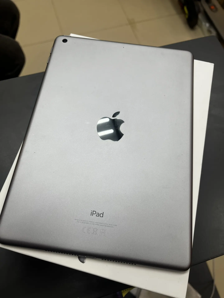 Планшет Apple iPad (6th Generation) 2018 32gb