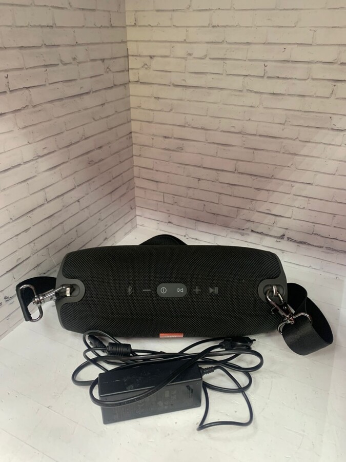 Акустика JBL Xtreme 1