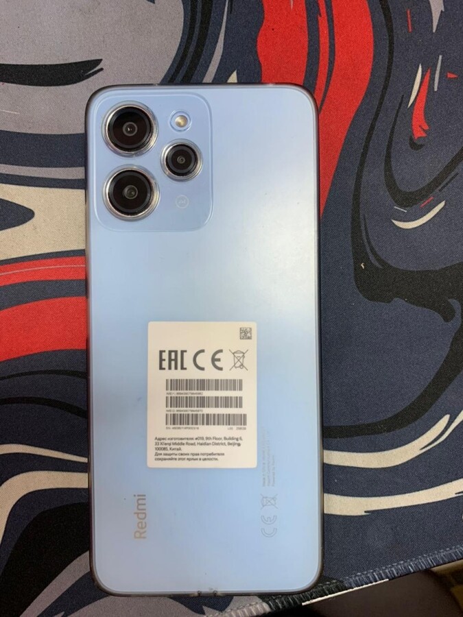 Смартфон Xiaomi Redmi 12