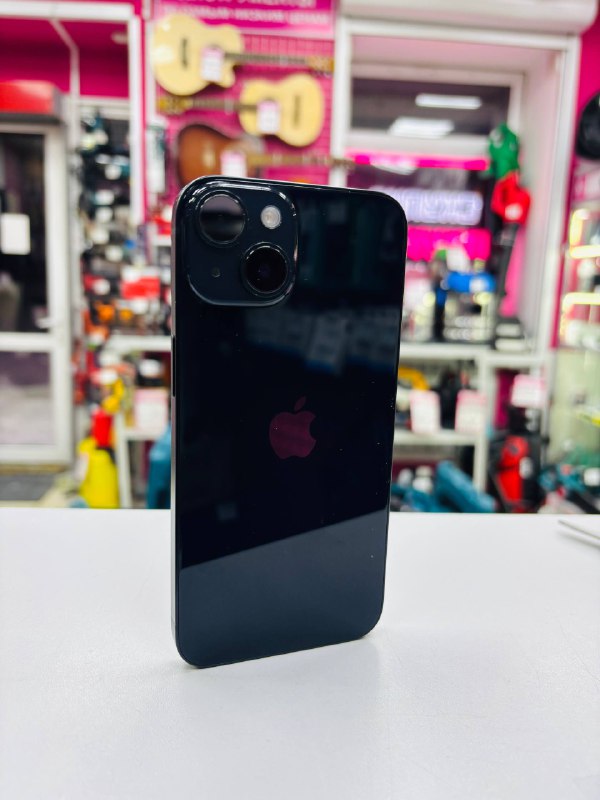 Смартфон iPhone 14 128