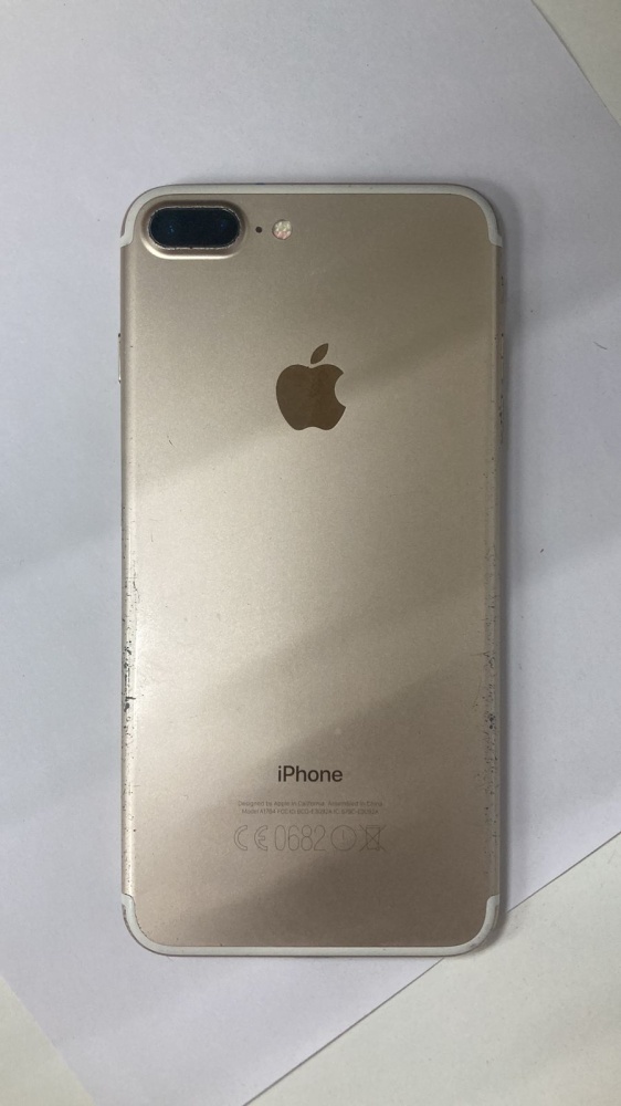 Смартфон iPhone 7+ 32Gb