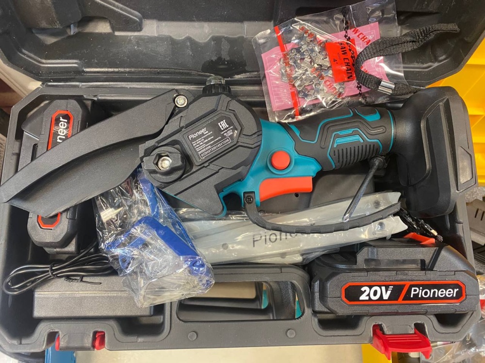 /Пила цепная беспроводная Pioneer BCS-2020-12С