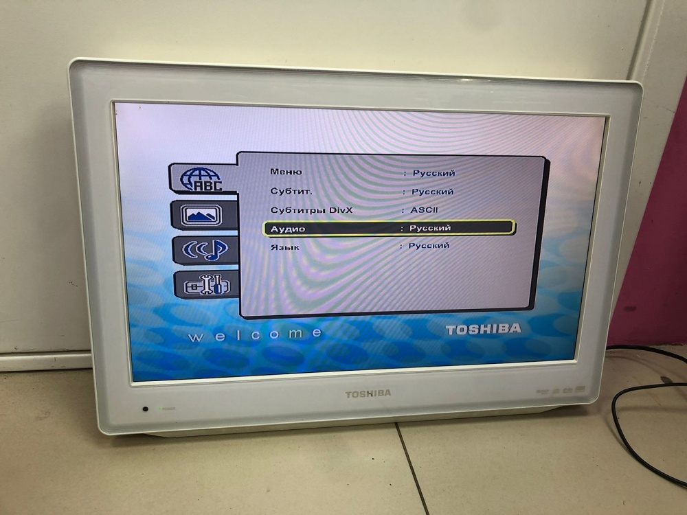 Телевизор Toshiba 22sldt3wr