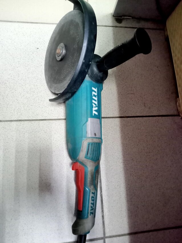 УШМ (Болгарка) TOTAL TG12223026