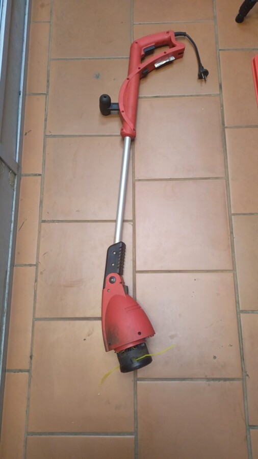 Триммер для травы