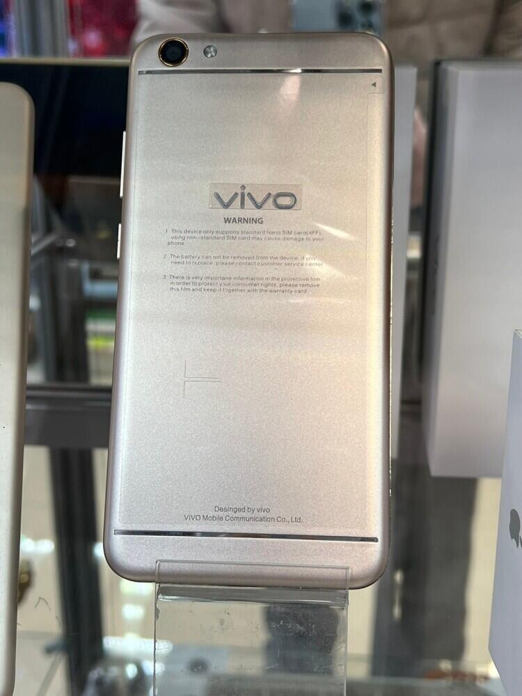 Смартфон Vivo Y 66