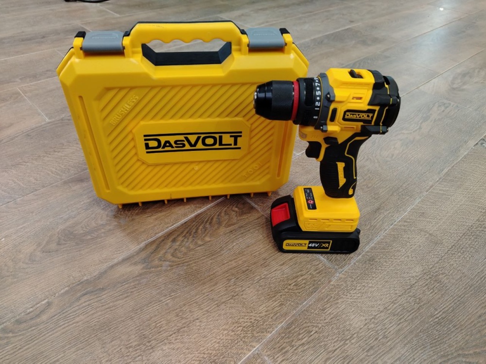 Шуруповерт DasVolt