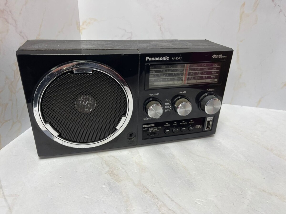Радиоприемник Panasonic RF-800u