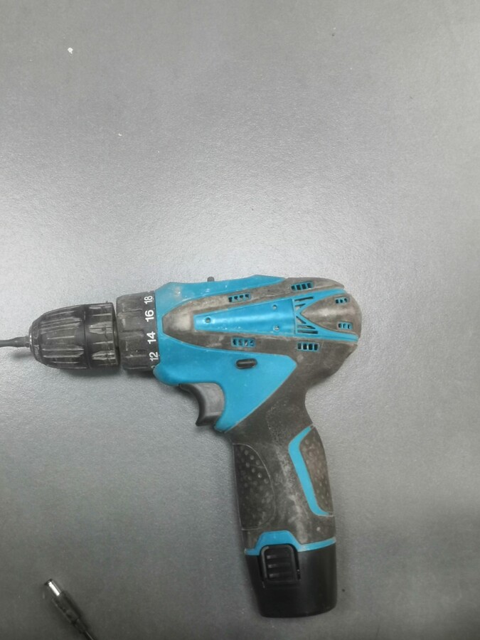 Шуруповерт китай