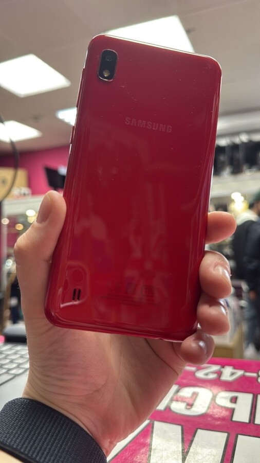 Смартфон Samsung A10