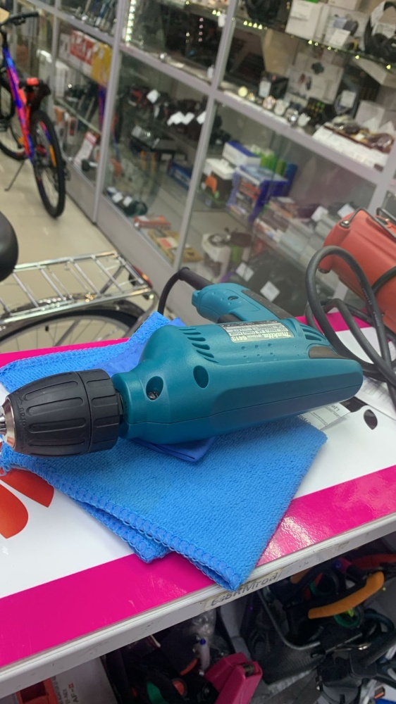 Дрель Makita 6413