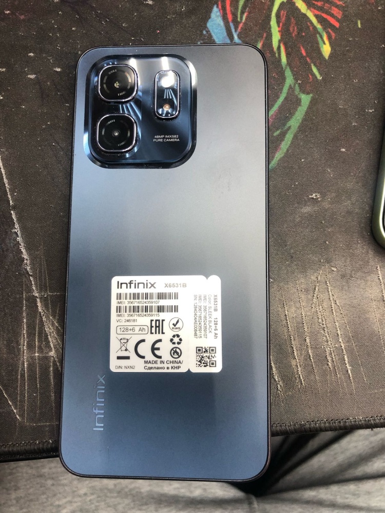 Мобильный телефон Infinix 6/128