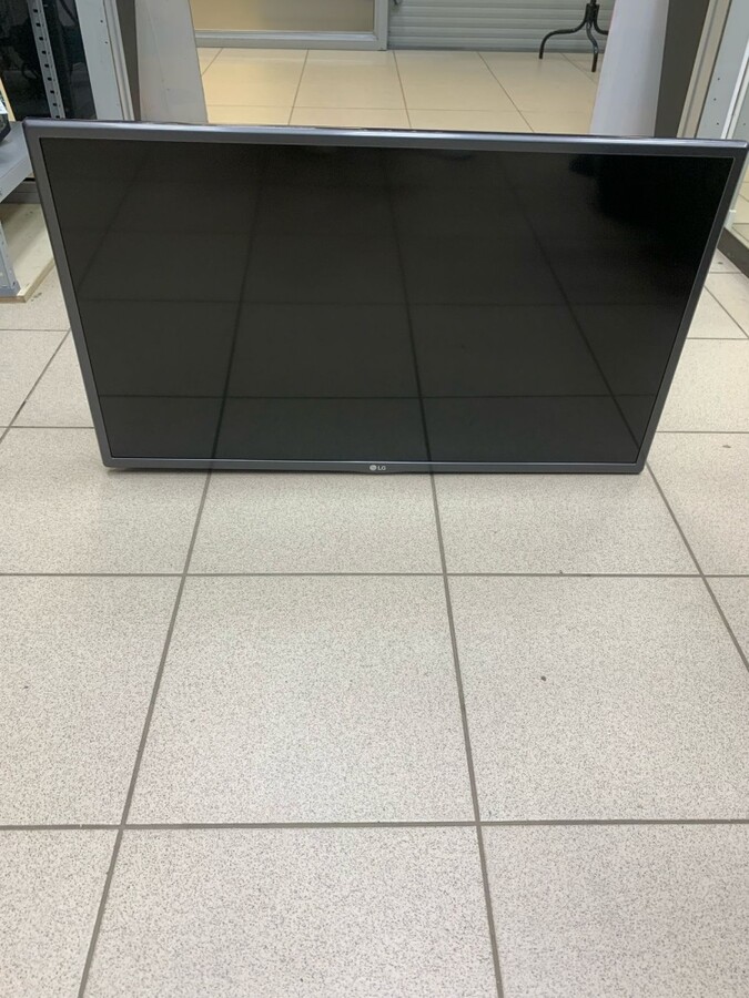 Телевизор LG LG32LF560U