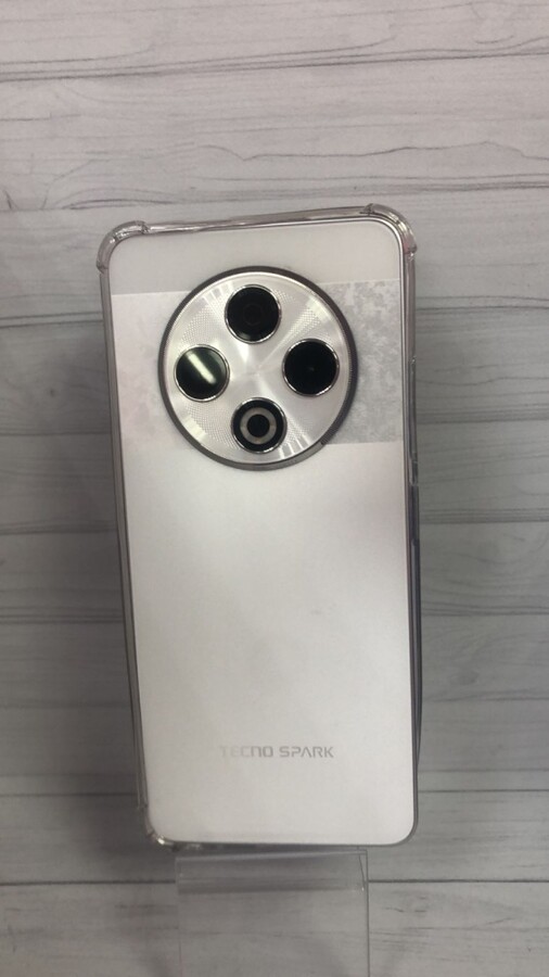 Мобильный телефон Tecno Spark 30 8/256