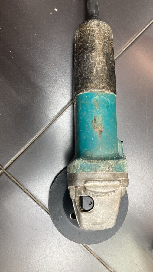 УШМ (Болгарка) макита