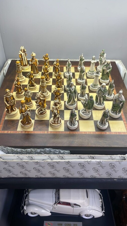 Шахматы фигурки из кости