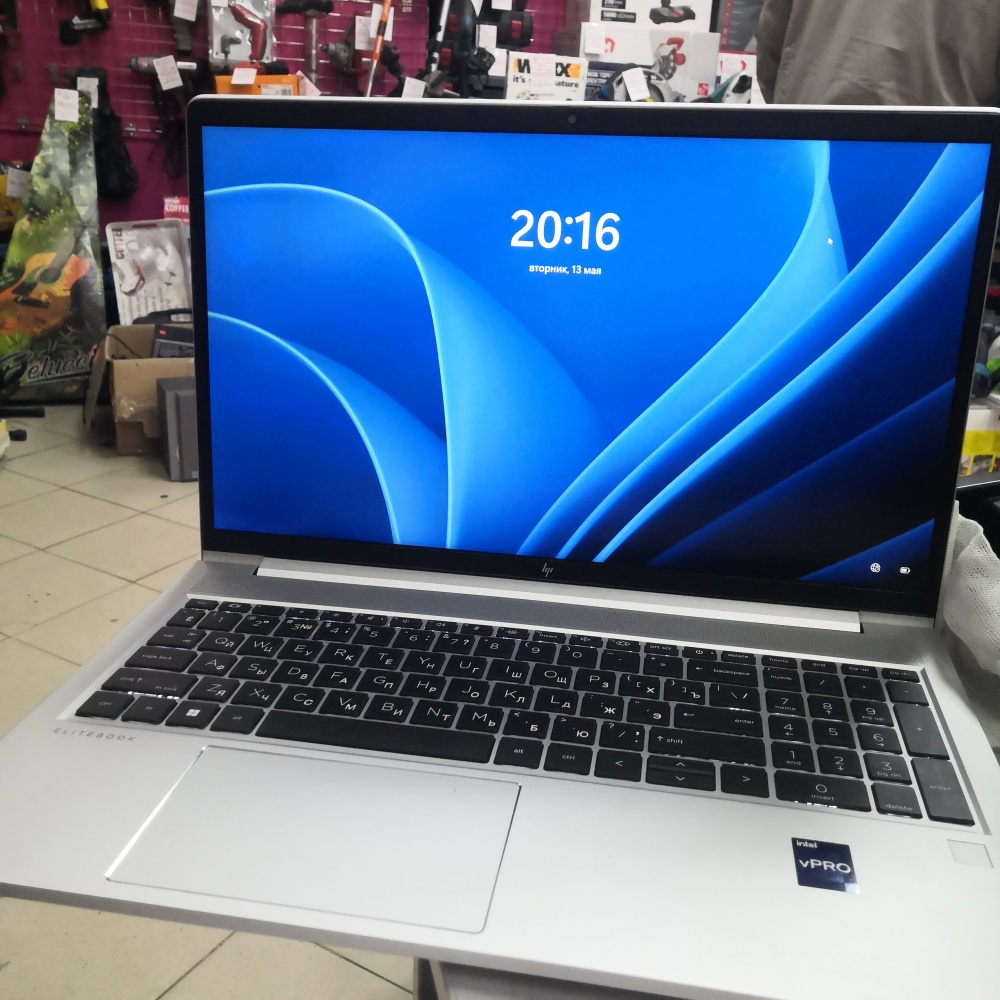 Ноутбук HP elitebook