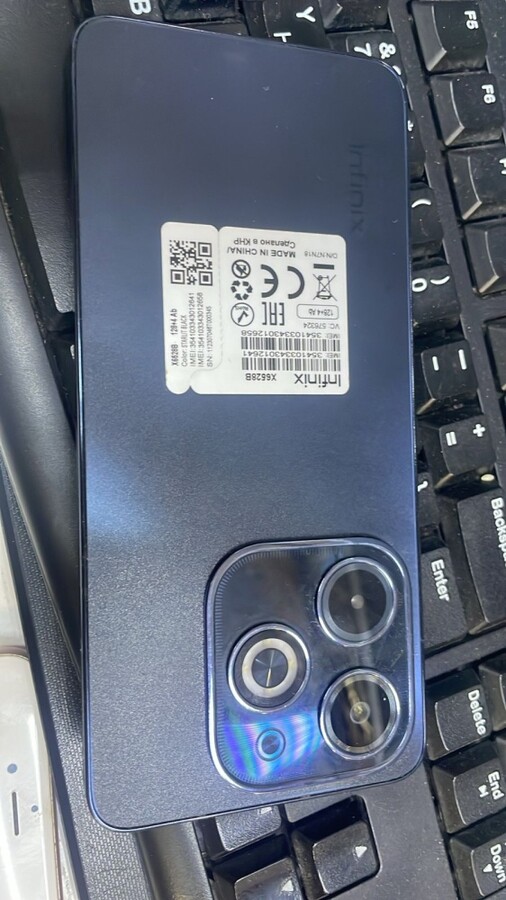 Мобильный телефон Infinix