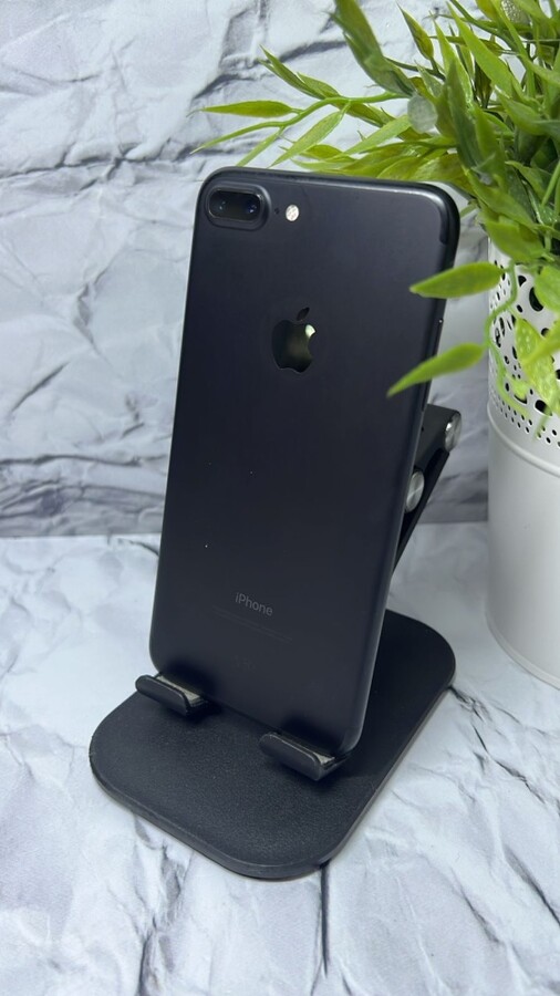 Смартфон iPhone 7+ 256Gb