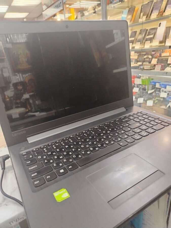 Ноутбук Lenovo