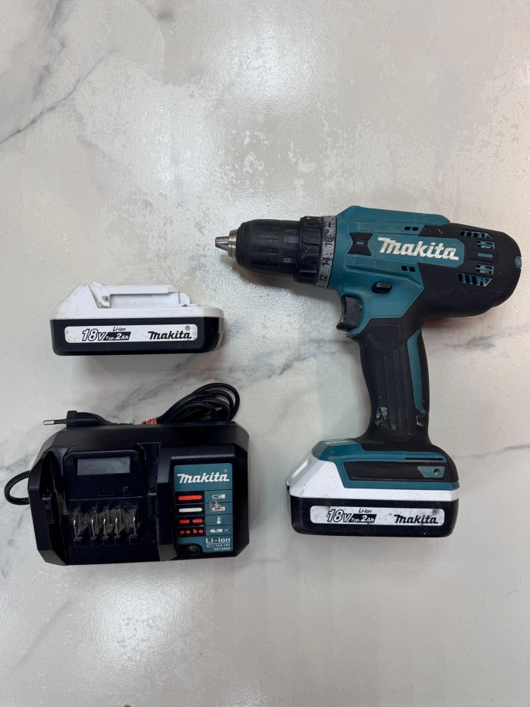 Шуруповерт Makita DF488D 2АКБ 18V