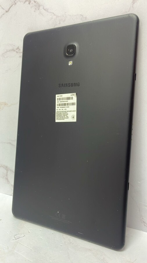 Планшет Samsung Galaxy Tab A 2018 3/32