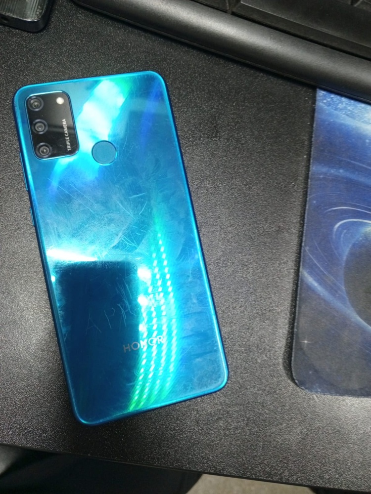 Смартфон Honor 9A