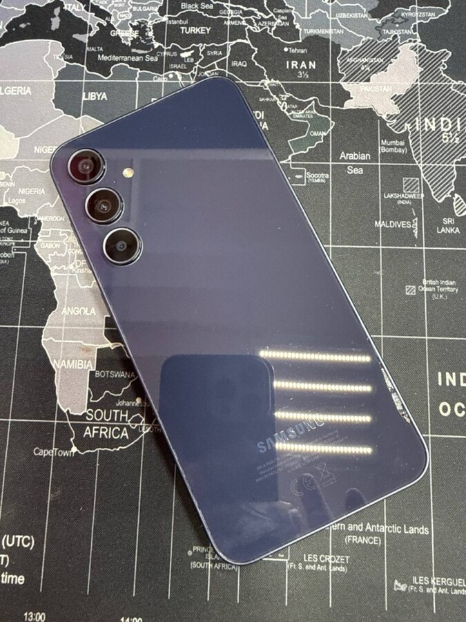 Смартфон Samsung A35 8/256